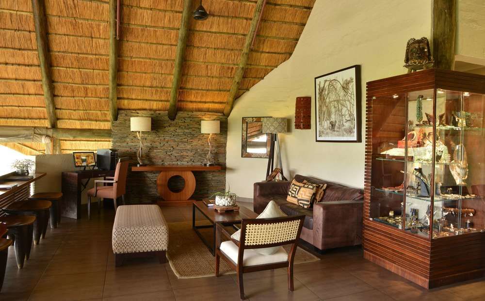 Victoria Falls Safari Club Екстериор снимка