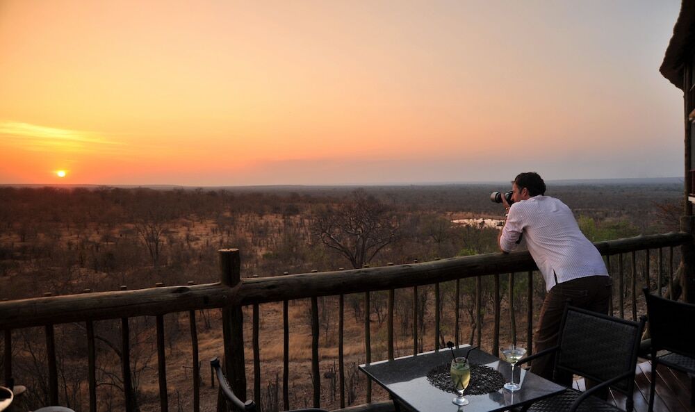 Victoria Falls Safari Club Екстериор снимка